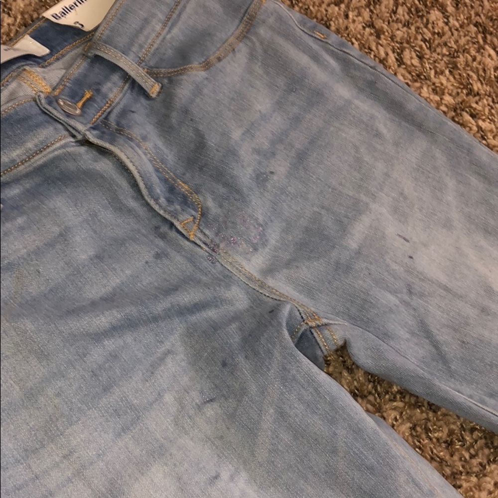 Jeans - Picture 4 of 5